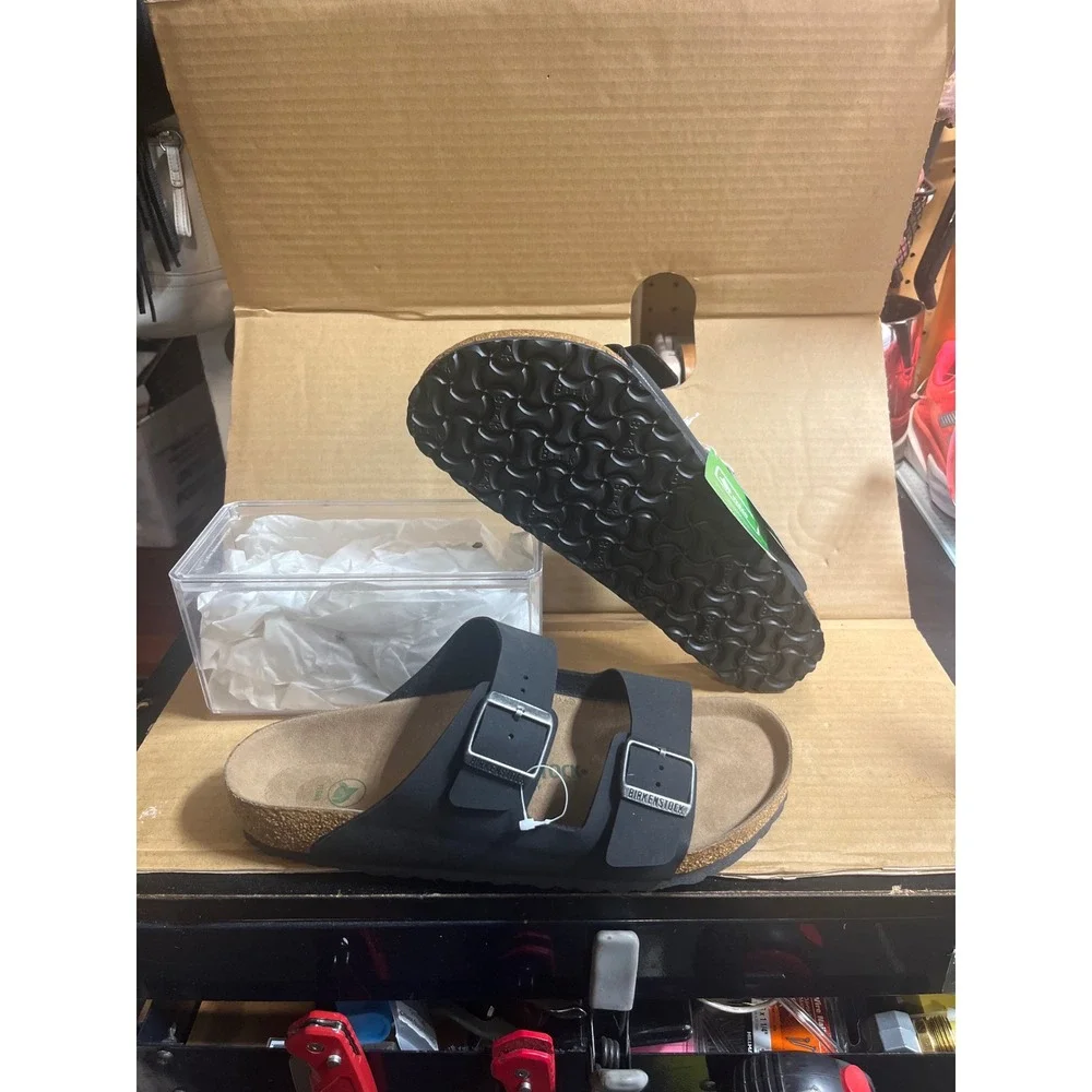 Birkenstock Arizona Vegan Men 43 280 M10 Black NWT Sandals Regular Width